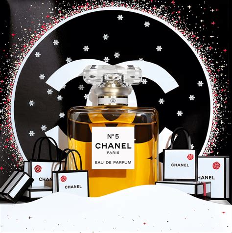 chanel holiday sets 2019|Explore Wonderful CHANEL Gifts for the Holidays.